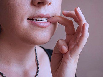 Stop Nail Biting
